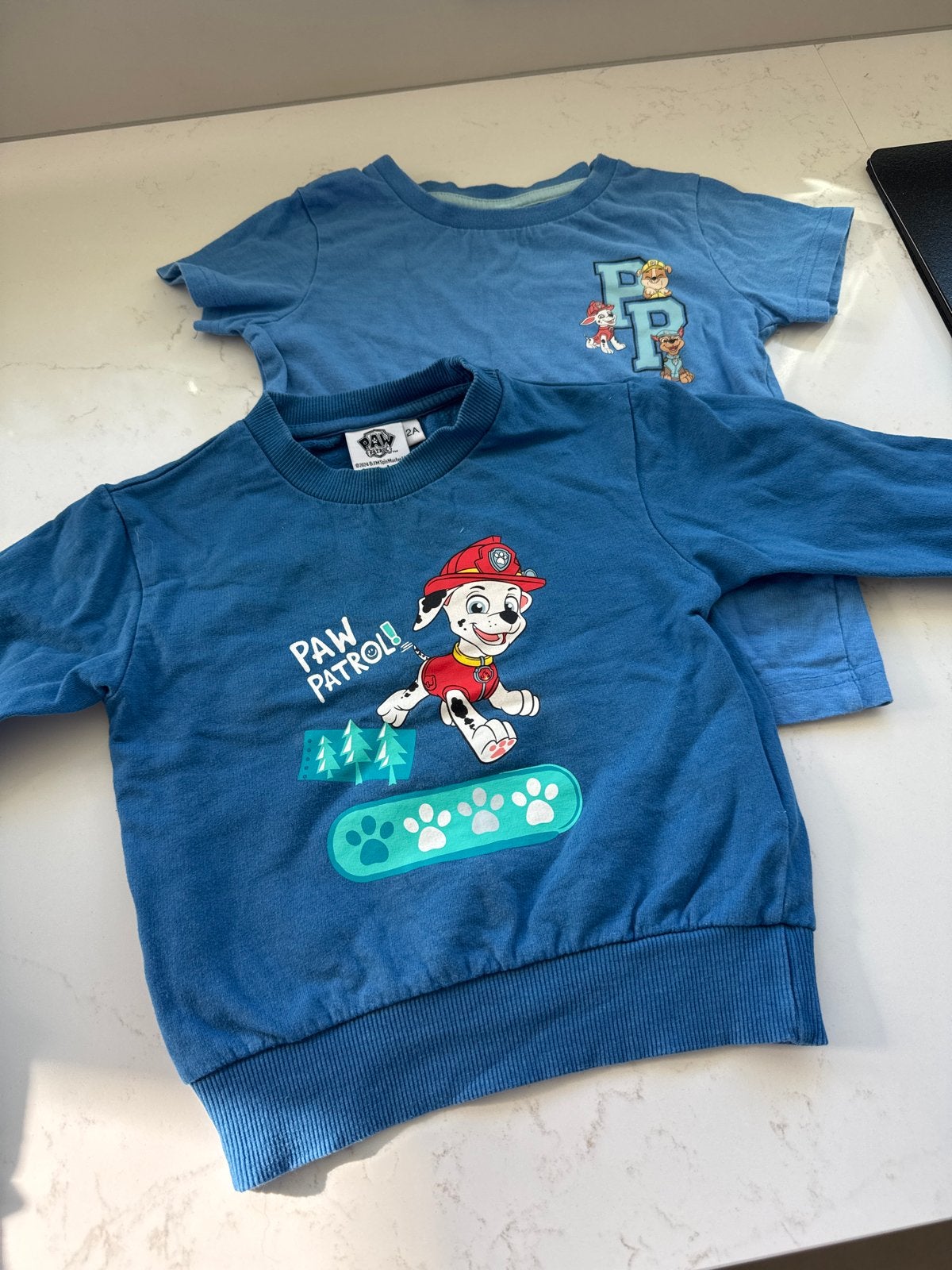 Paw Patrol shirt en trui - Maat 98 shirt, trui maat 86, Ophalen of Verzenden, Gebruikt, Jongen of Meisje