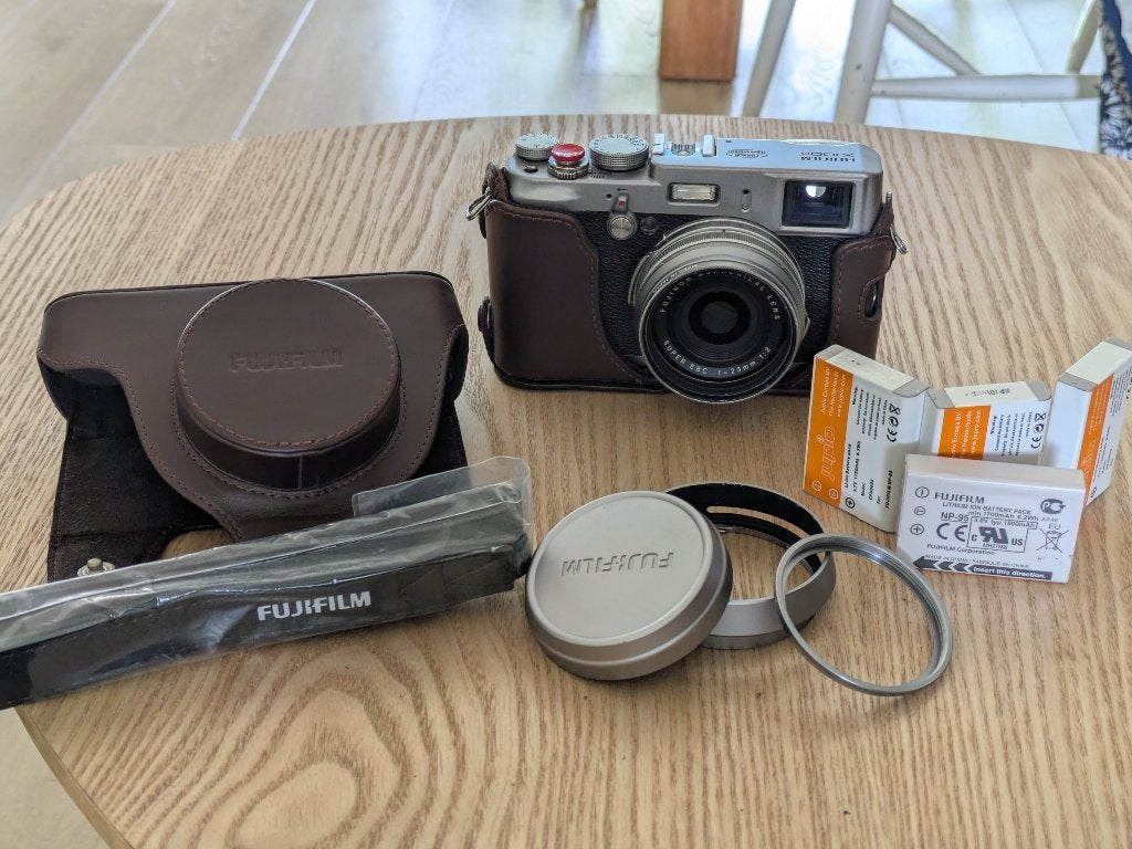 Fujifilm X100s, Ophalen, Gebruikt, 16 megapixels, Fujifilm