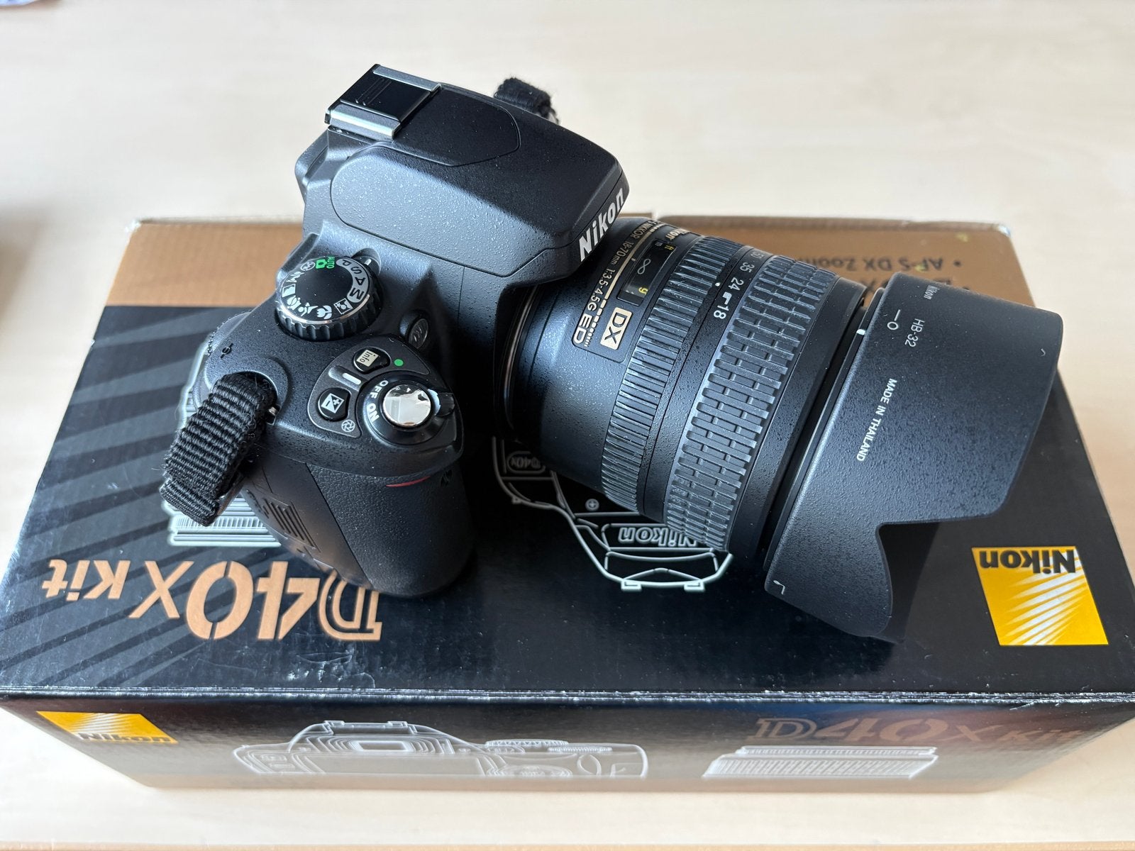 Nikon D40x met AF-S DX Nikkor 18-70mm 3.5-4.5G ED lens, Ingebouwde flitser, Gebruikt, Spiegelreflex, Ophalen of Verzenden