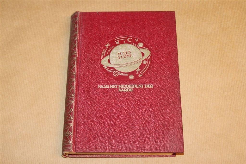 Naar het Middelpunt der Aarde — Jules Verne, Avontuur 1929, Boeken, Ophalen of Verzenden, Gelezen