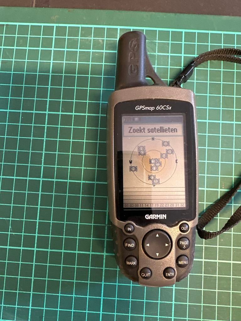 Garmin GPSMAP 60CSx Outdoor GPS met sensoren en kaarten, Auto diversen, Ophalen, Gebruikt