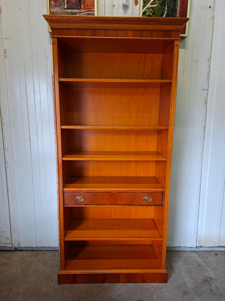 Klassieke Heldense boekenkast afm: 102x42cm en 213cm hoog., Ophalen of Verzenden, Zo goed als nieuw, 25 tot 50 cm