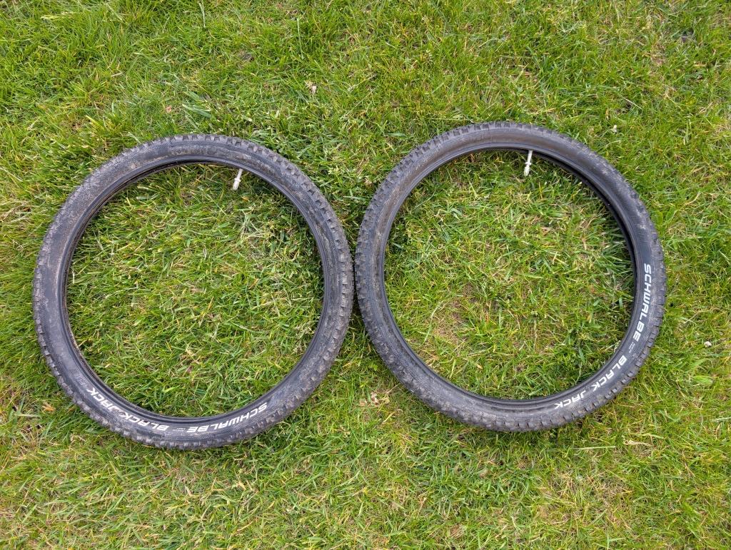 2x Schwalbe Black Jack 20 x 1.90 mtb band + binnenband, Band, Schwalbe, Ophalen of Verzenden, Zo goed als nieuw