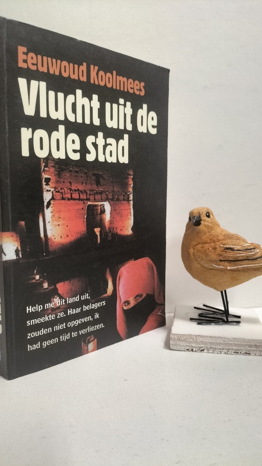 Koolmees, Eeuwoud; Vlucht uit de rode stad, Boeken, Ophalen of Verzenden, Gelezen