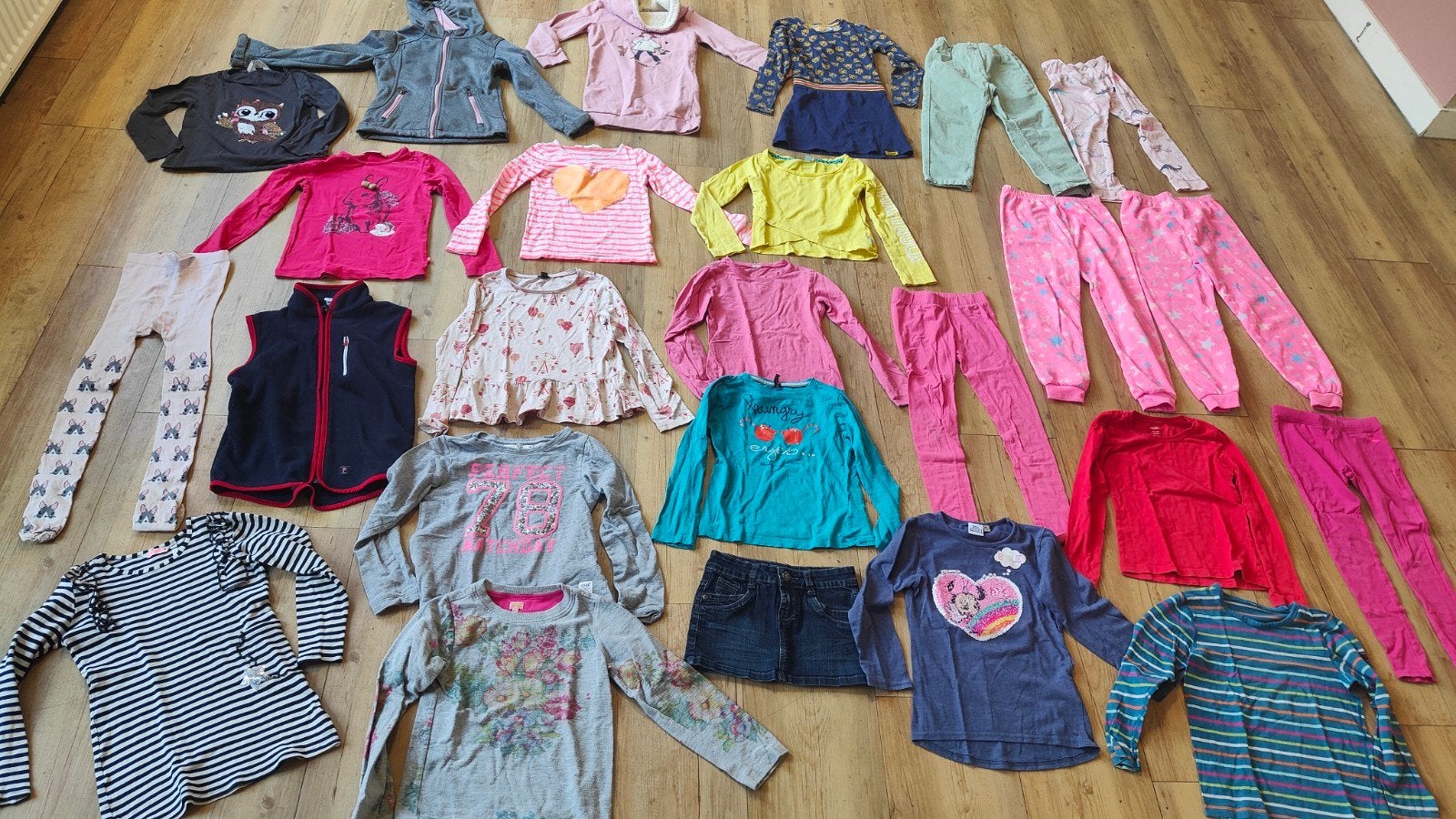25delig winter kledingpakket meisje maat 122 128 jas truien, Ophalen of Verzenden, Gebruikt, Meisje