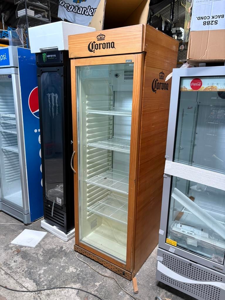 Corona coca cola monster heineken bier glasdeur koelkast, Ophalen, Zonder vriesvak, 200 liter of meer, 60 cm of meer