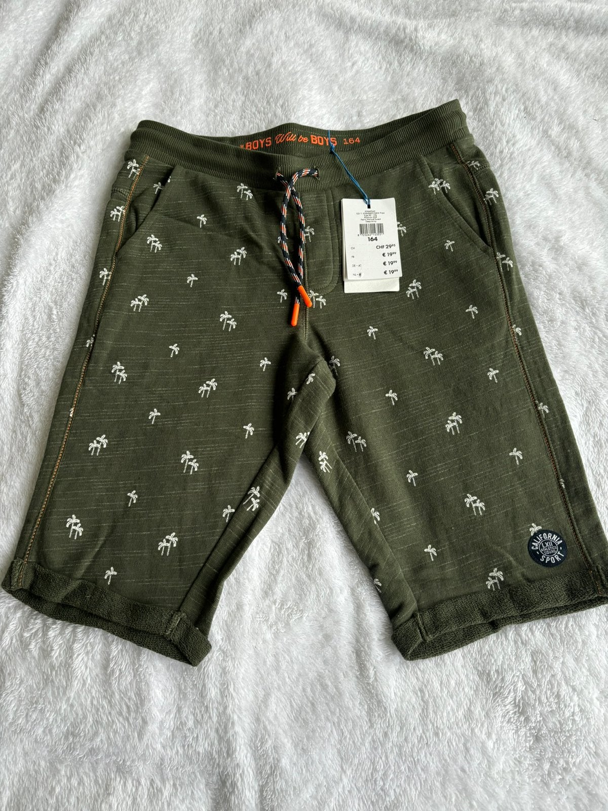 Korte broek merk we maat 164 nieuw met kaartje aan, Ophalen of Verzenden, Nieuw, Jongen, Broek