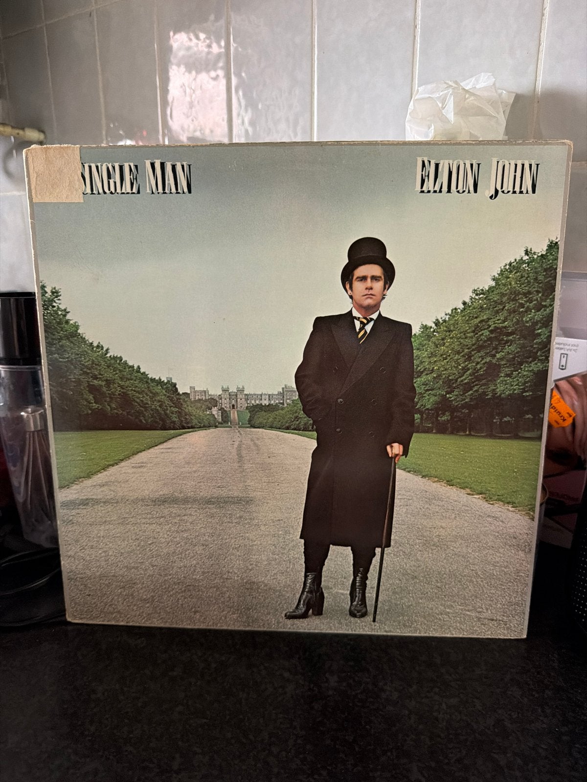 1.   Elton John - A Single Man LP (1978), LP, Gebruikt, Pop, Ophalen of Verzenden