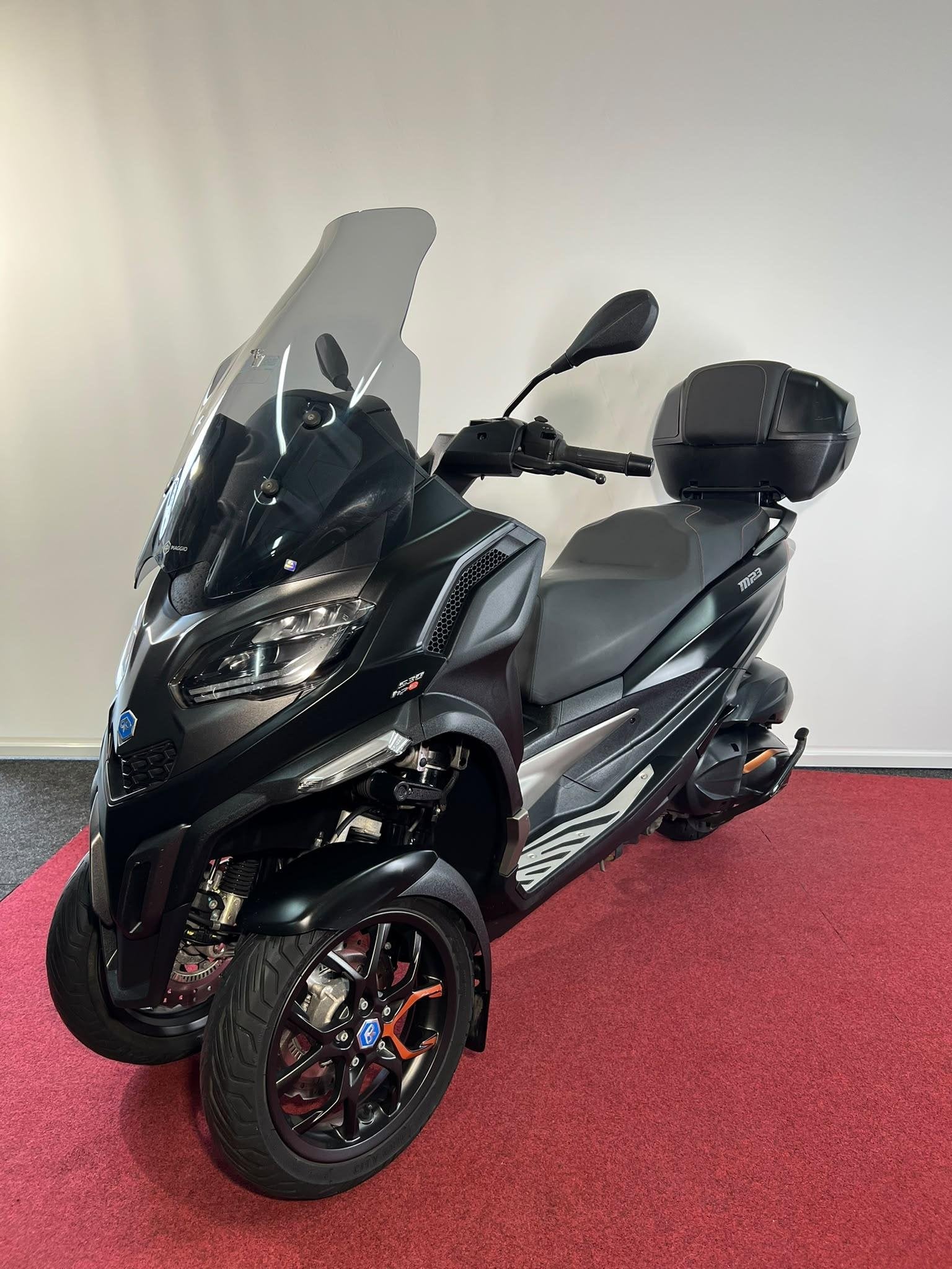 Piaggio MP3 530 HPE Exclusive, Bedrijf, Handvatverwarming, 12 t/m 35 kW, Scooter