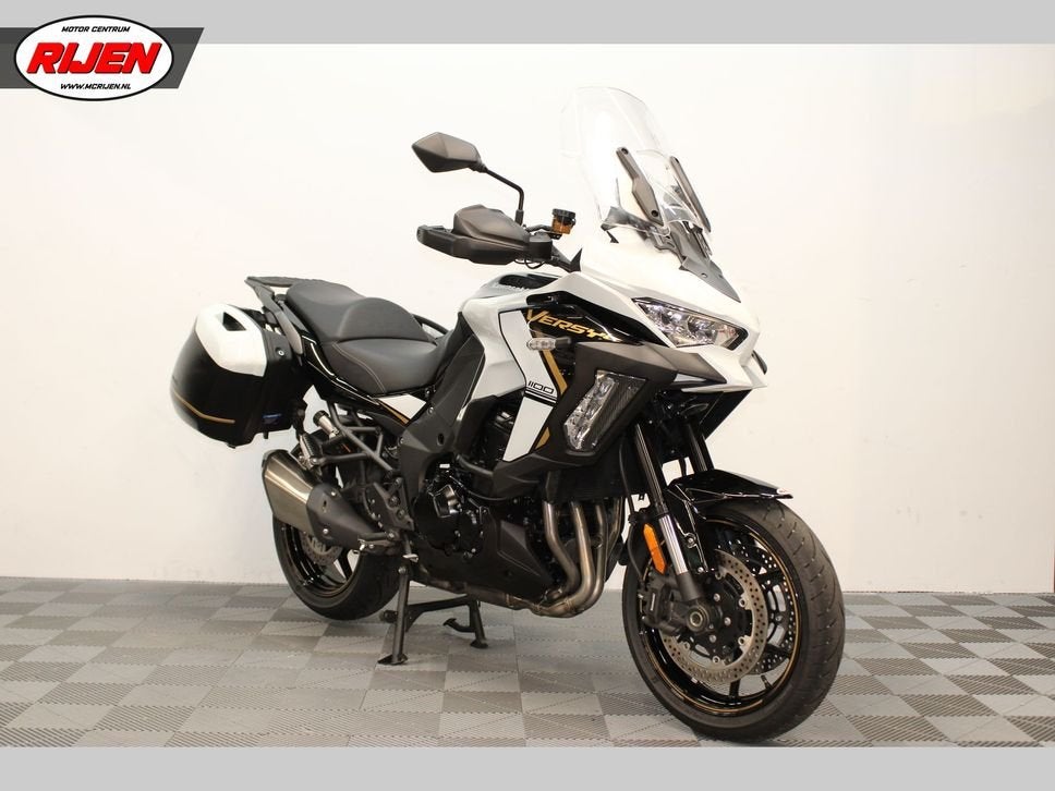KAWASAKI VERSYS 1100 (bj 2025), 1099 cc, 4 cilinders, Motorrijbewijs A, Bedrijf