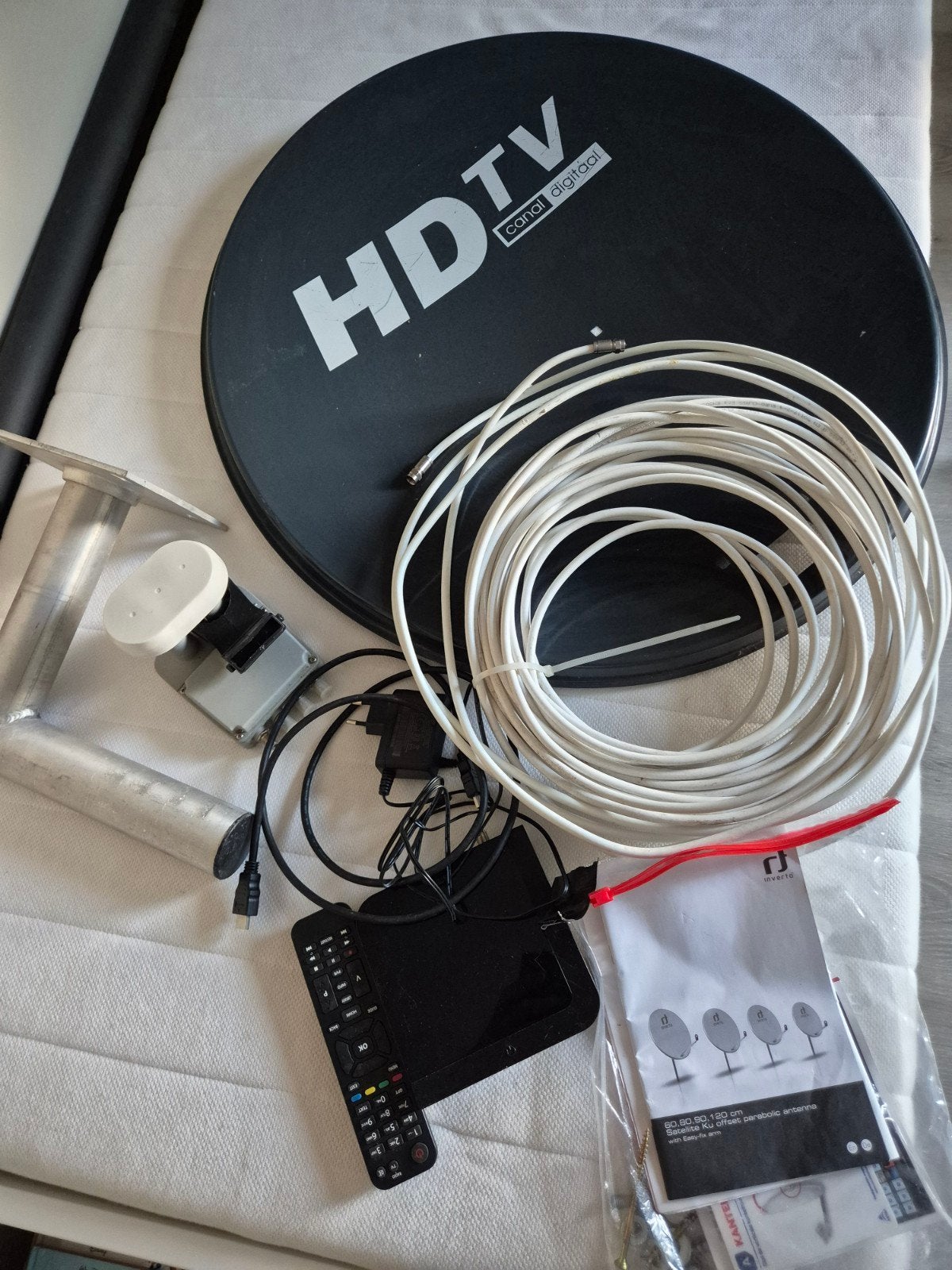 Complete Canal Digitaal HD TV schotelset met ontvanger, Ophalen of Verzenden, Gebruikt, (Schotel)antenne, Overige merken