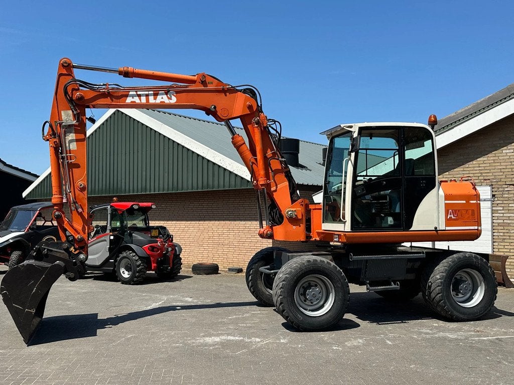 Atlas 1104 (bj 2001), Zakelijke goederen, Machines en Bouw | Kranen en Graafmachines, Graafmachine