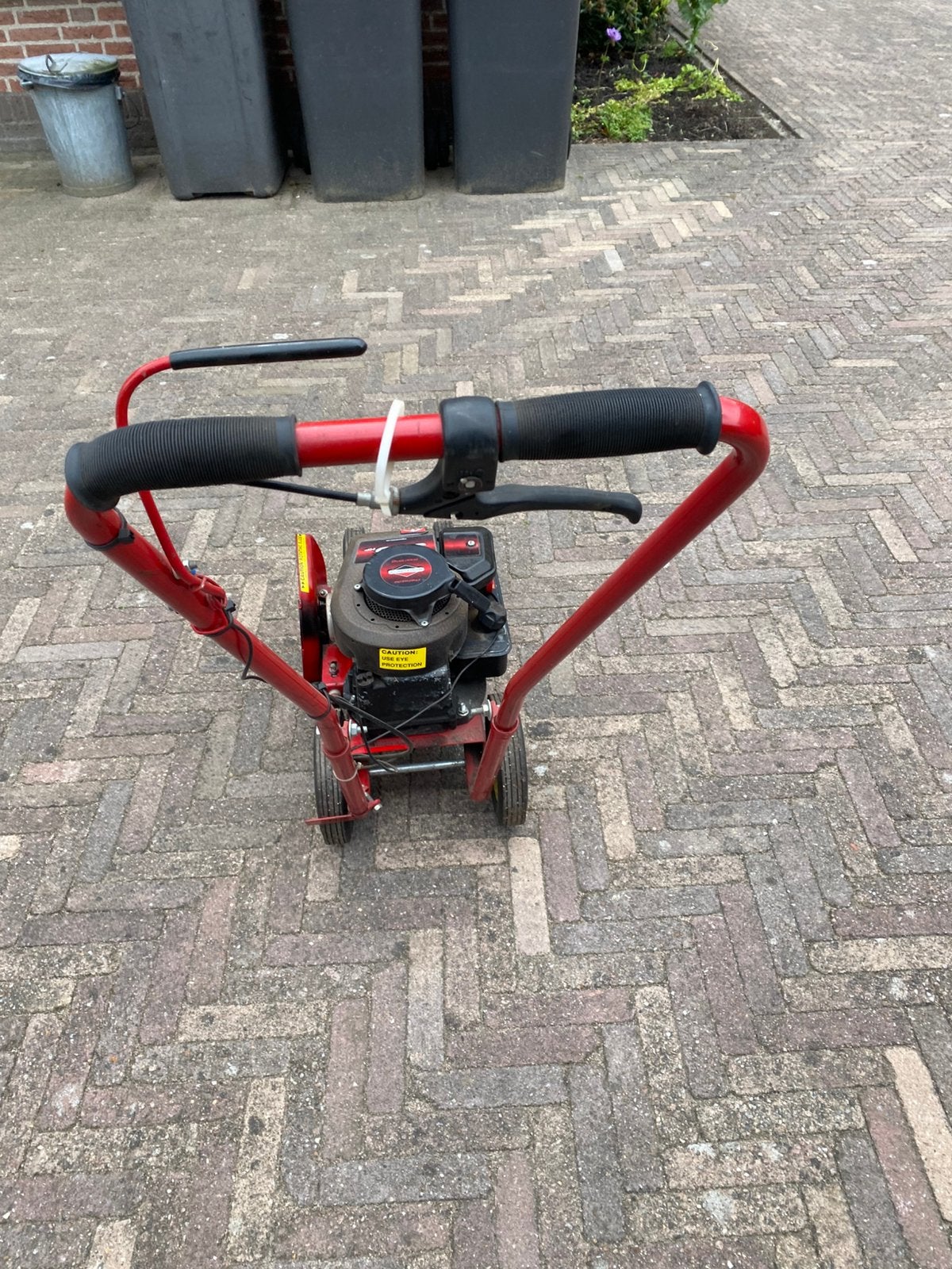 Kantensnijder, Tuin en Terras, Grastrimmers, Ophalen, Gebruikt, Benzine