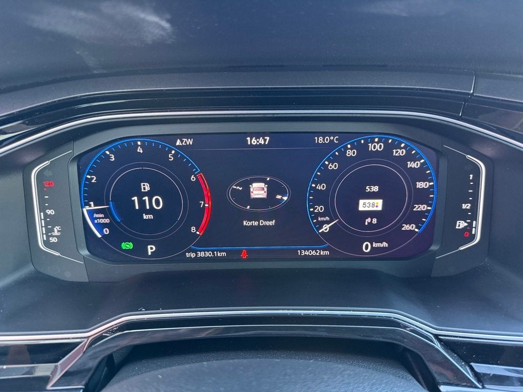 Volkswagen Polo 1.0 TSI Highline Business R, Navigatie, CarP, Stof, Gebruikt, 95 pk, 1096 kg