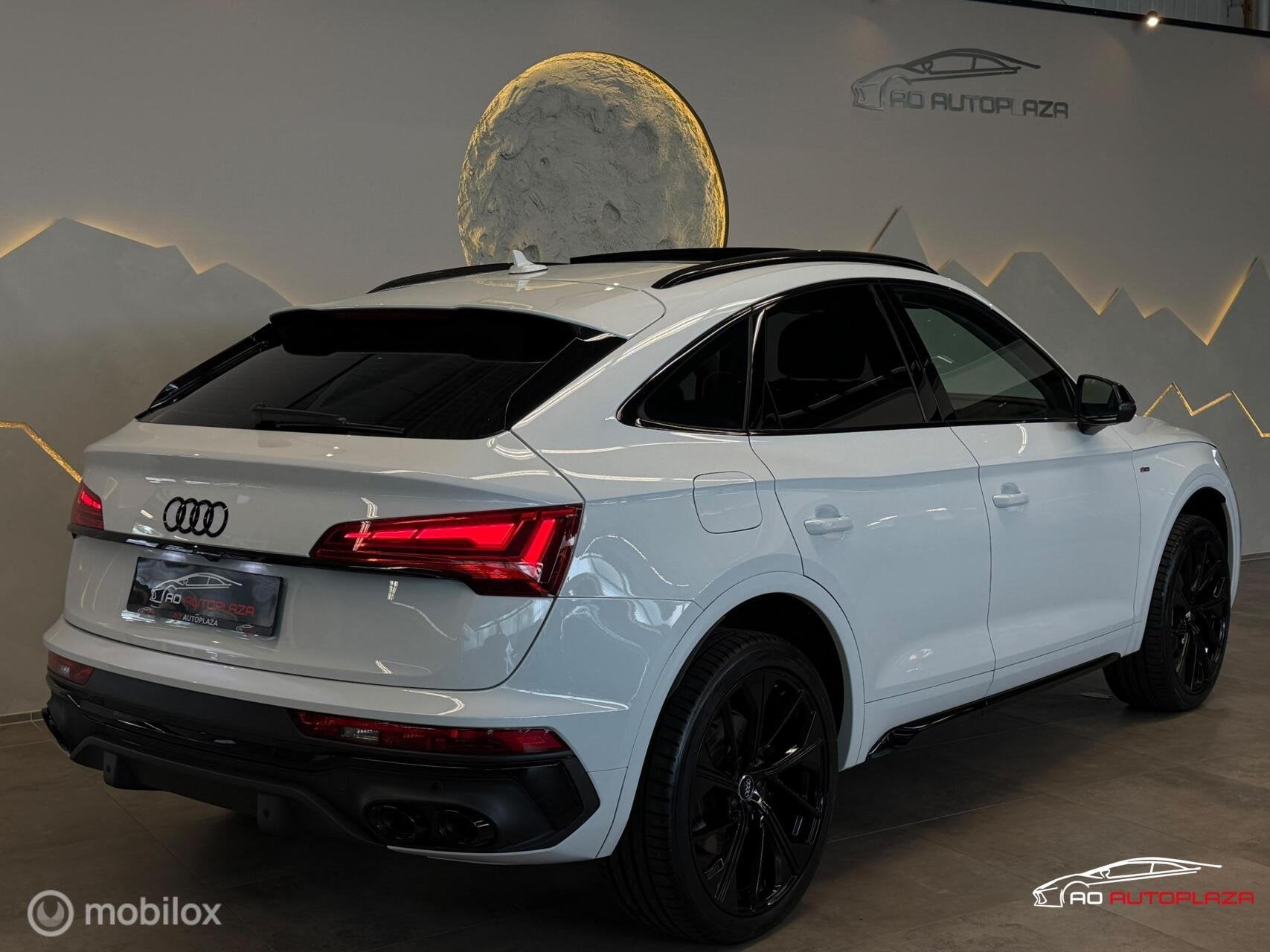 Audi Q5 Sportback 55 TFSI e S-line Panorama/Keyless/Trekhaak, Automaat, Automatische klimaatregeling, Zwart, 4 cilinders