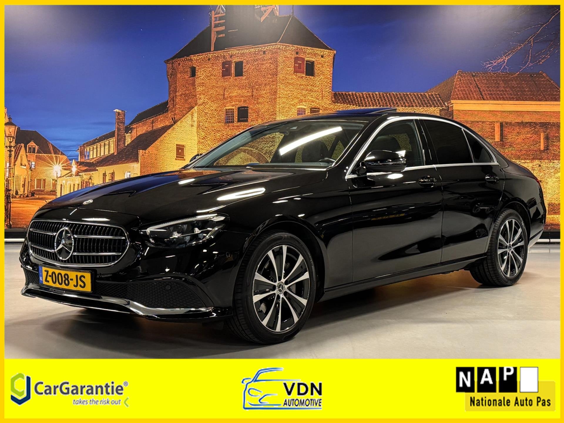 Mercedes-Benz E-klasse 300 e Luxury Line Schuifdak Camera LE, Auto's, Achterwielaandrijving, Gebruikt, Euro 6, 4 cilinders