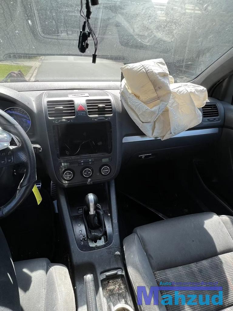 VW GOLF 5 GTI Middenconsole radio frame omlijst 2003-2009, Gebruikt, Volkswagen, Volkswagen AG, Berliner Ring 2
38440  Wolfsburg, DE