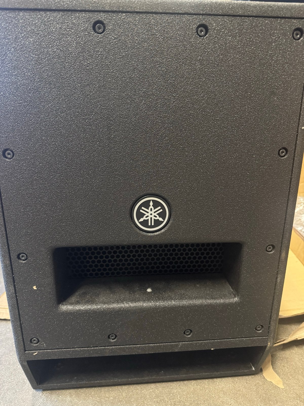 Yamaha DXS12mkII actieve subwoofer - Krachtig geluid, 150 watt of meer, Gebruikt, Subwoofer, Yamaha
