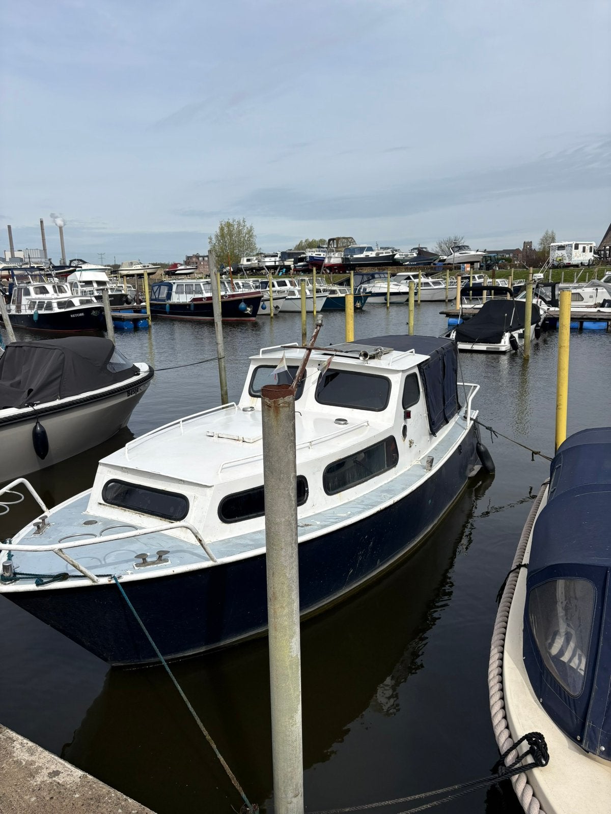 Kajuitboot, Gebruikt, 1.95 meter, 15 pk, Buitenboordmotor