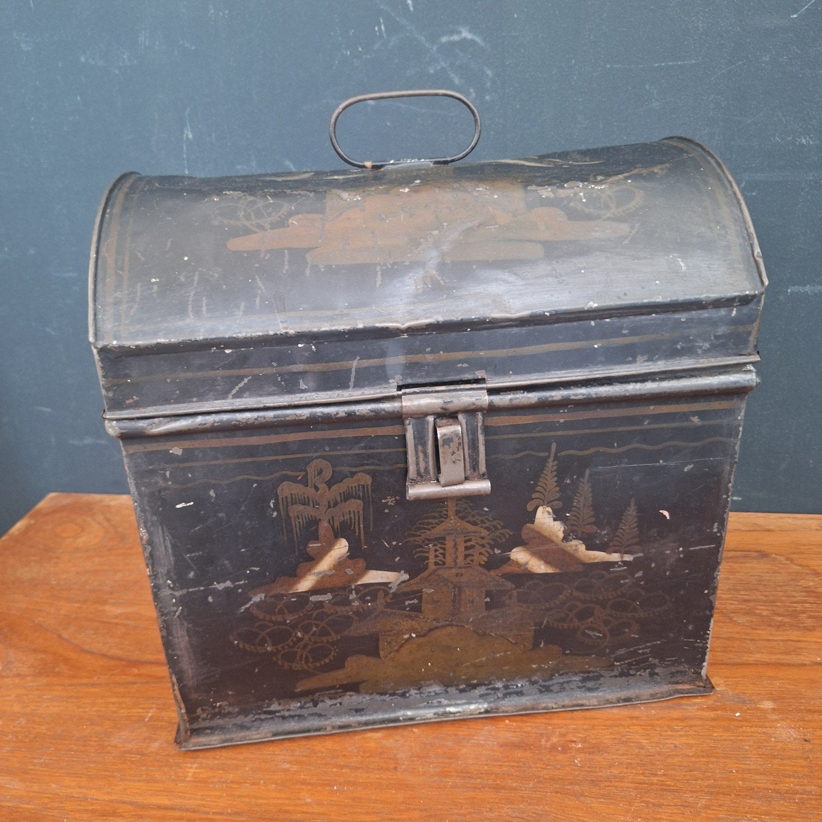 Vintage winkelblik met pagodes - 34x24x33 cm, Antiek en Kunst, Ophalen of Verzenden