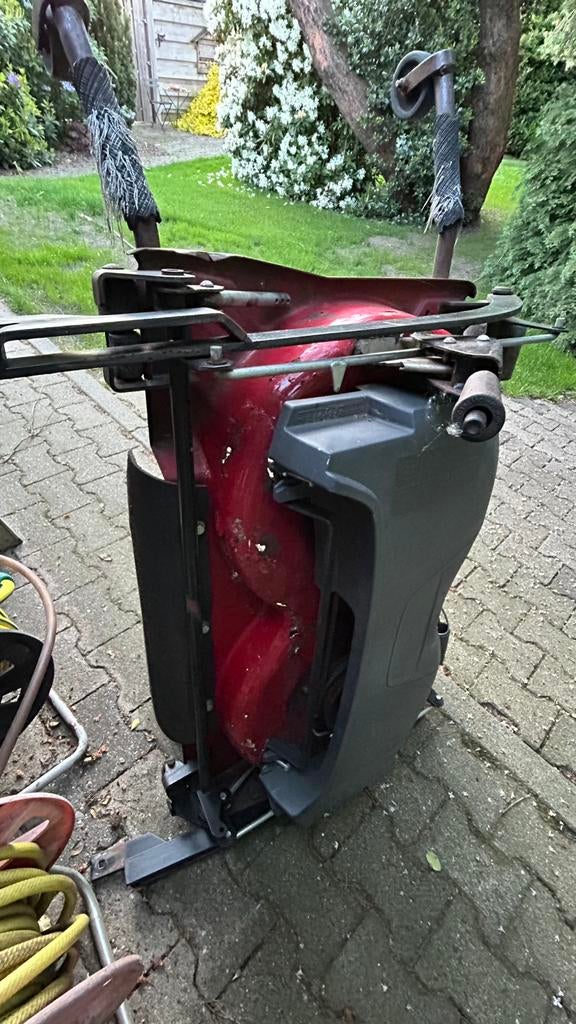 Maaidek Castel Garden / Stiga - type 92m opknapper., Ophalen, Gebruikt, 50 cm of meer