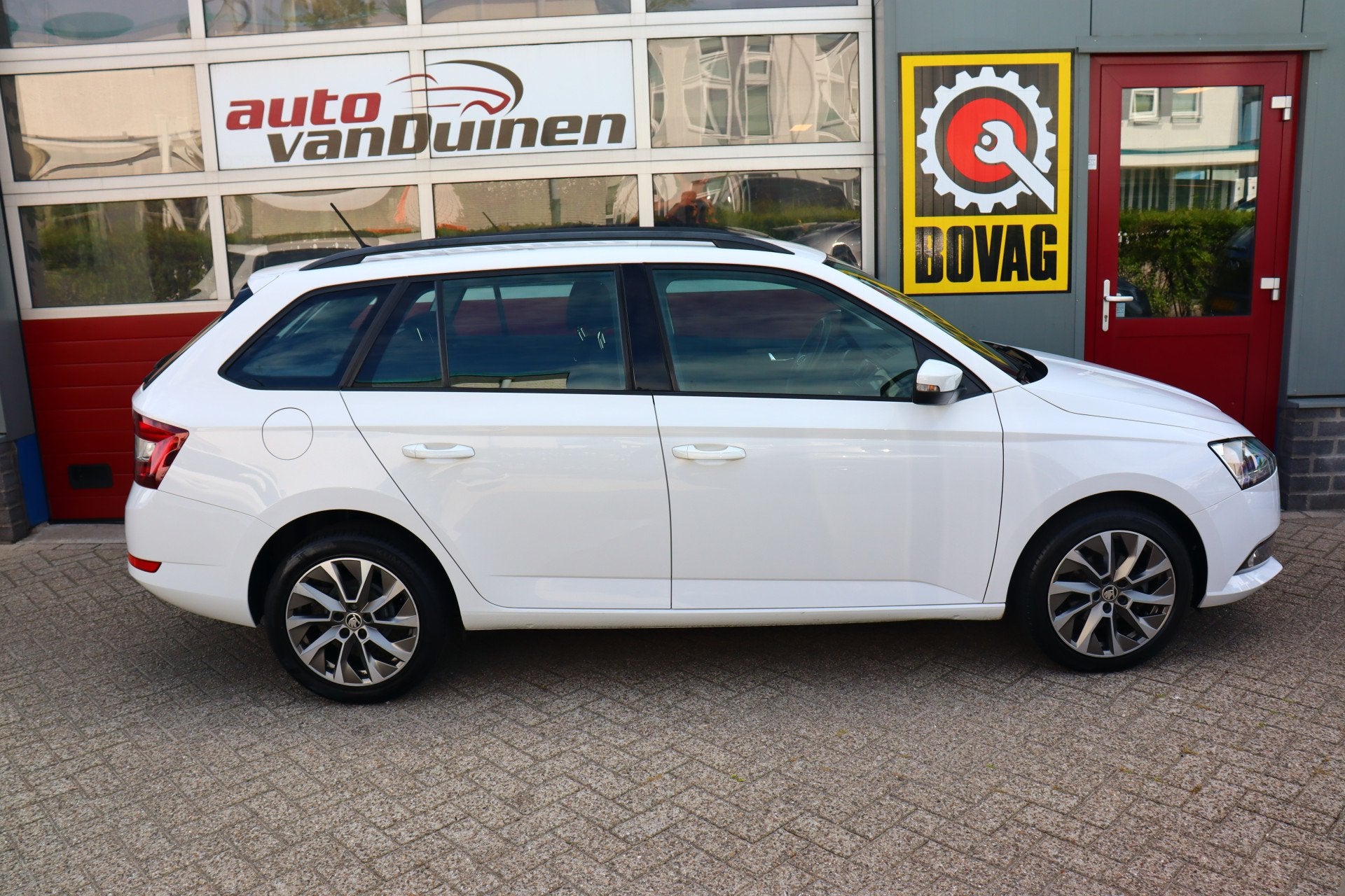 Skoda Fabia Combi 1.0 TSI Business Edition O.a: PDC, Carplay, Stof, Gebruikt, LED verlichting, Origineel Nederlands