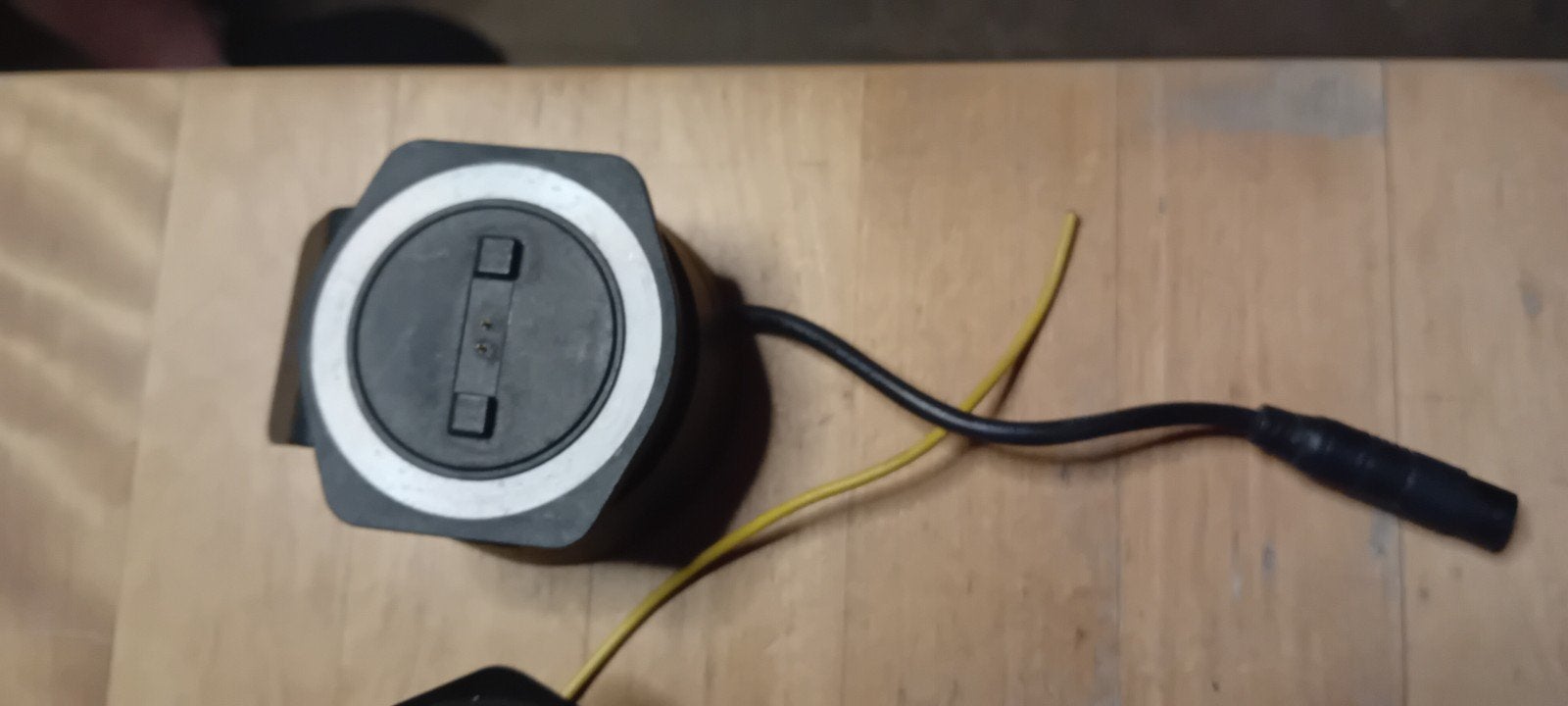 RAM Mounts telefoonhouder met draadloos opladen, Ophalen of Verzenden, Zo goed als nieuw