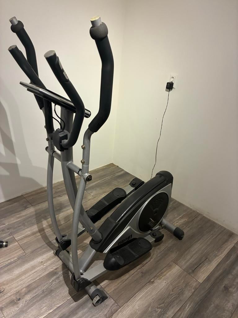 Hometrainer DKN Technology - Zo goed als nieuw, Ophalen, Zo goed als nieuw, Metaal, Benen