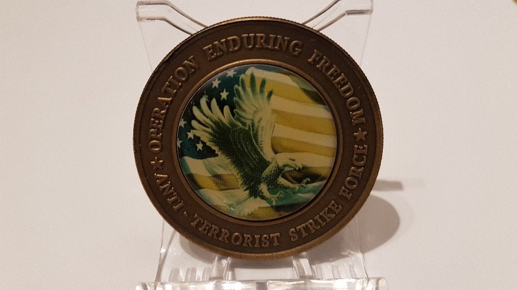 Militairia Challenge coins OEF, SOF, regulier, Ophalen of Verzenden, Noord-Amerika, Losse munt