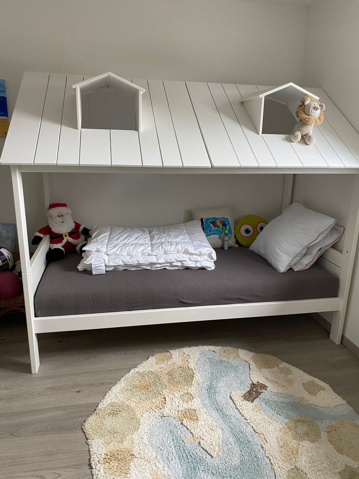 LIFETIME Kidsrooms 2-in-1 Bed - Beach House - 90x200 cm, Ophalen, 85 tot 100 cm, Zo goed als nieuw, Lattenbodem