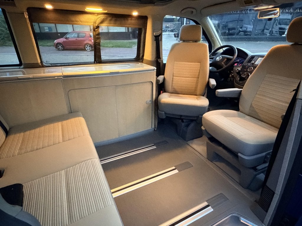VW Califorinia 2.5 TDI- 174 PK 4 MOTION- 159.875 KM- AIRCO !, Buscamper of Camperbus, Bedrijf, Westfalia, Overige merken