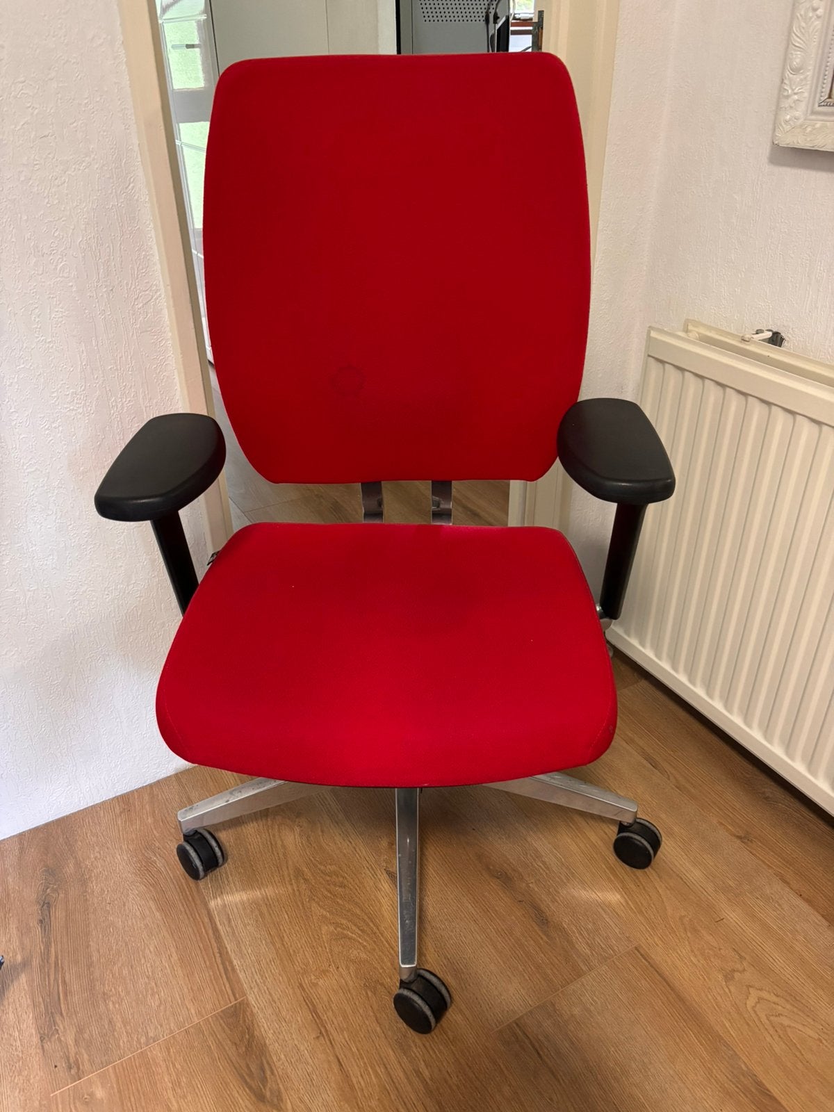 Bureaustoel ergonomisch, Ophalen, Zo goed als nieuw, Bureaustoel, Rood