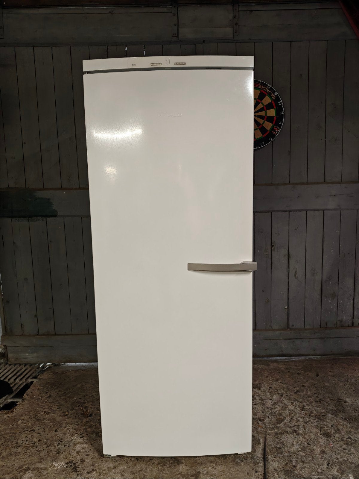 Miele vrieskast vriezer NO FROST model, Witgoed en Apparatuur, 160 cm of meer, Zo goed als nieuw, Ophalen, Vrieskast