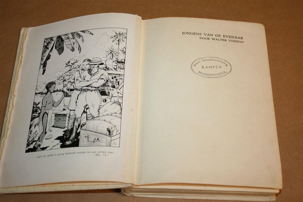 Jongens van de evenaar. Tomson. Kluitman 1936., Boeken, Ophalen of Verzenden, Gelezen