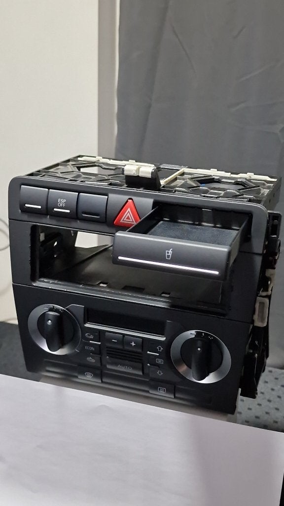 Audi A3 8p 2007 1 din climatronic dashboard middenconsole, Ophalen of Verzenden, Gebruikt, Audi