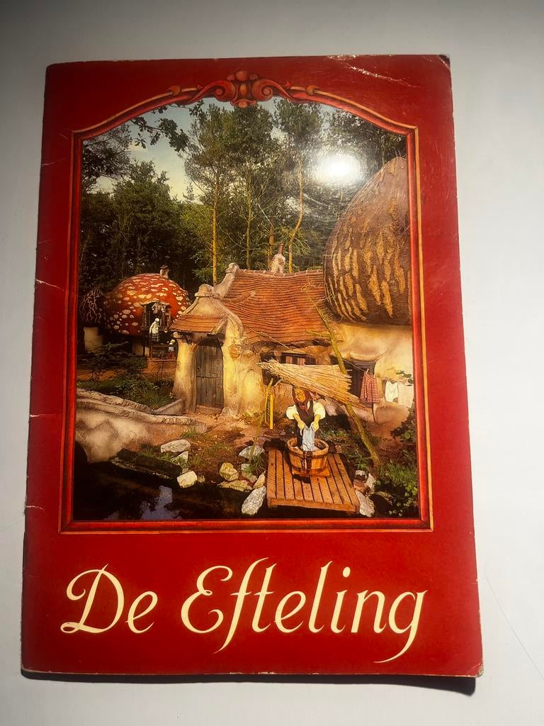 Efteling attractieboekje 1981, Ophalen of Verzenden, Gebruikt, Overige typen