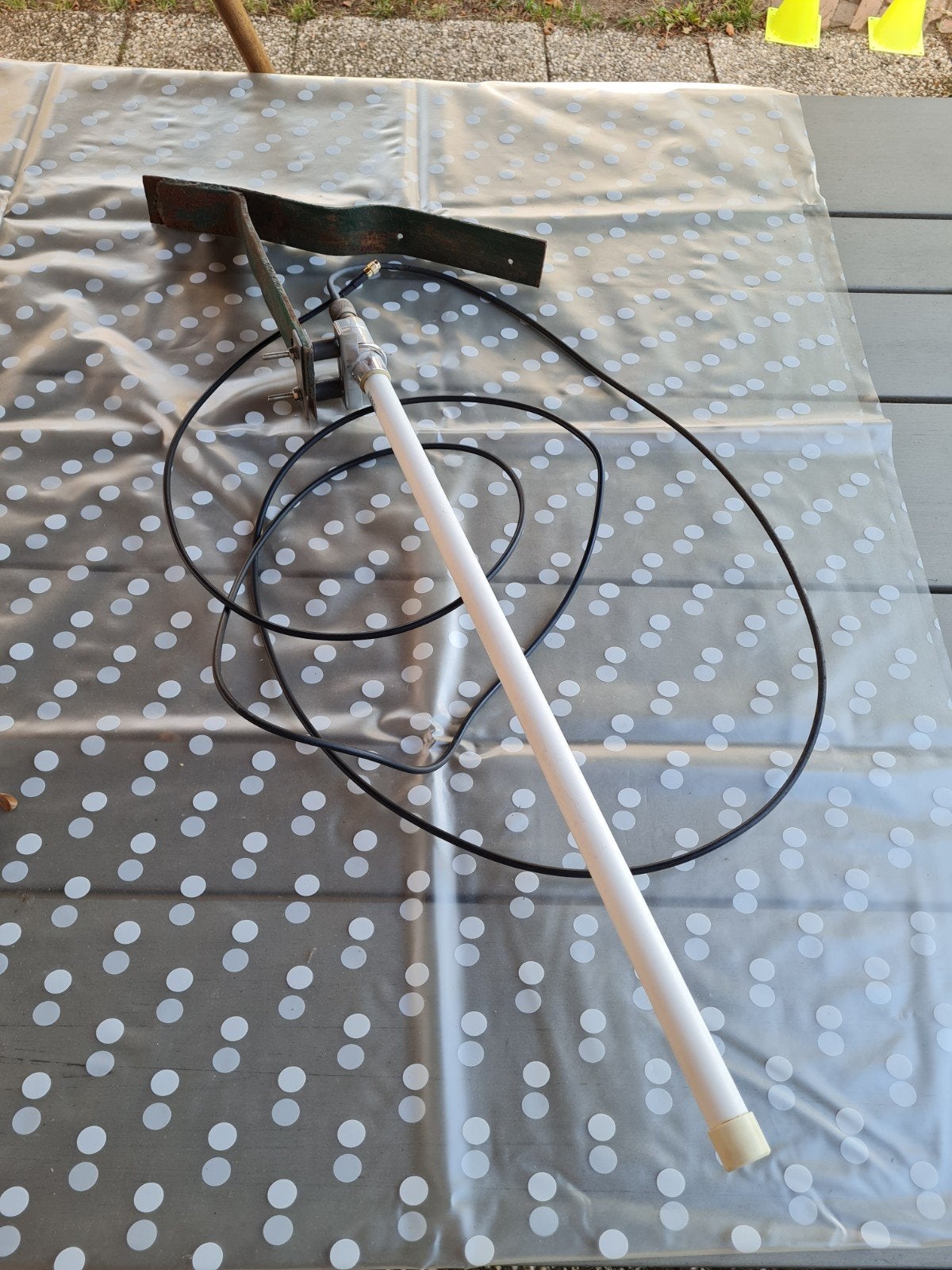 Antenne met bevestiging en kabel, Ophalen of Verzenden, Gebruikt, Antenne