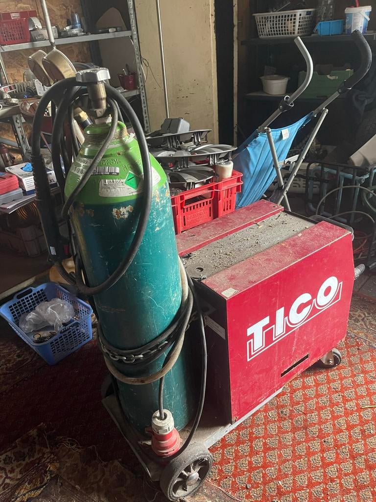 Tico lasapparaat 220/380 W met gasfles, Doe-het-zelf en Verbouw, Gereedschap | Lasapparaten, Ophalen, Gebruikt, 150 tot 250 ampère