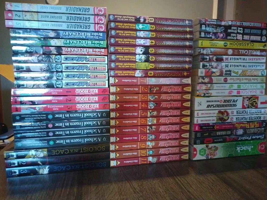 Grote collectie manga: Fairy Tail, Red Hood, Grenadier, Complete serie of reeks, Ophalen of Verzenden, Gelezen, Japan (Manga)