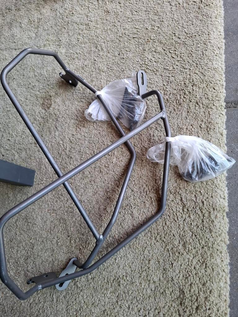 Givi bagagebeugels voor motor, Motoren, Ophalen of Verzenden, Gebruikt