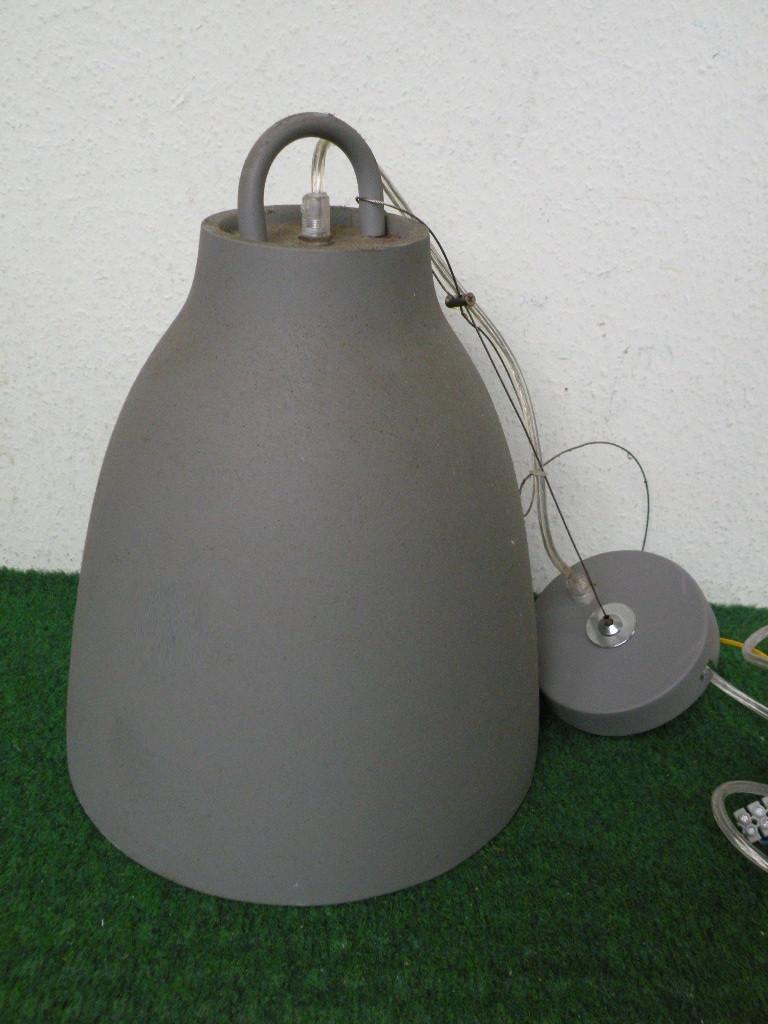 Lampenkap. Bruin-grijs met zilveren binnenkant., Overige kleuren, 25 tot 50 cm, Rond, Ophalen of Verzenden