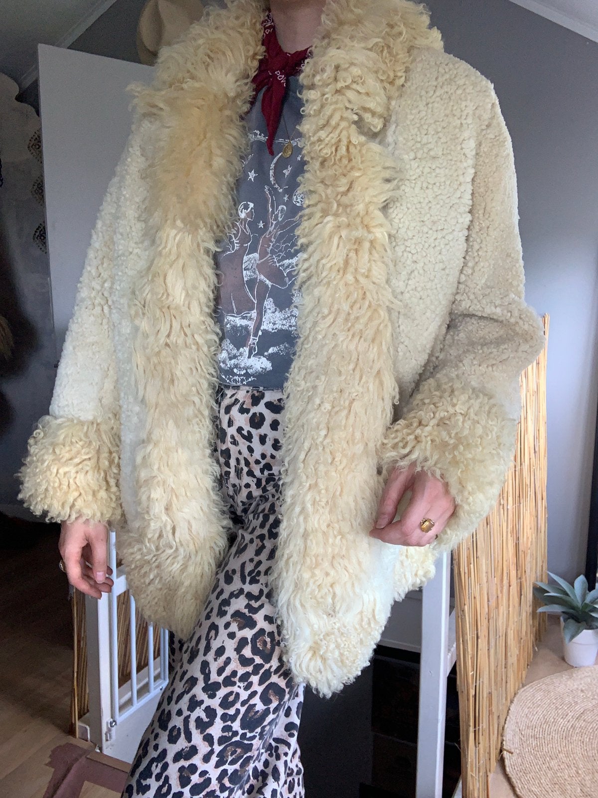Vintage schapenvacht jas M bohemian gevoerde jas, Maat 38/40 (M), -, Beige, -