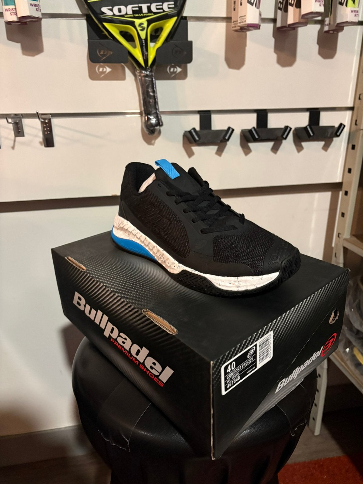 Padel schoenen - Bullpadel Comfort pro V23 MAAT 40, Ophalen, Nieuw, Padelschoenen