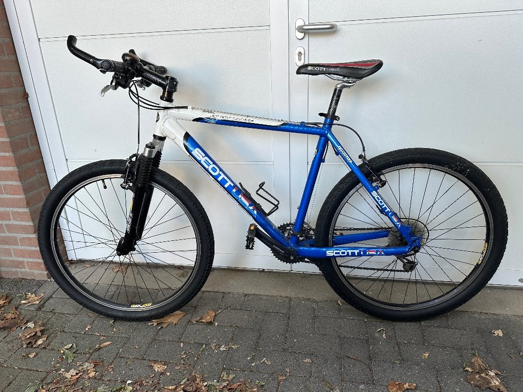 Scott mountainbike + 2 extra buitenbanden & binnenbanden, Fietsen en Brommers, Fietsen | Mountainbikes en ATB, Gebruikt, Hardtail