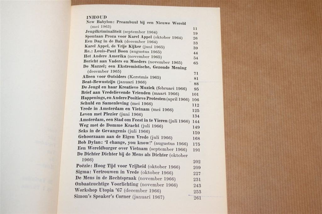 Vogelvrij — Vinkenoog, Bezige Bij 1967, Boeken, Literatuur, Ophalen of Verzenden, Gelezen