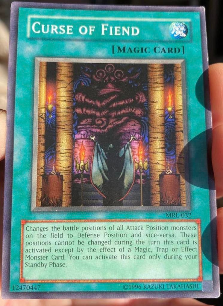 Yu-Gi-Oh! Curse of Fiend MRL Old US Magic Print !, Ophalen of Verzenden, Gebruikt, Losse kaart