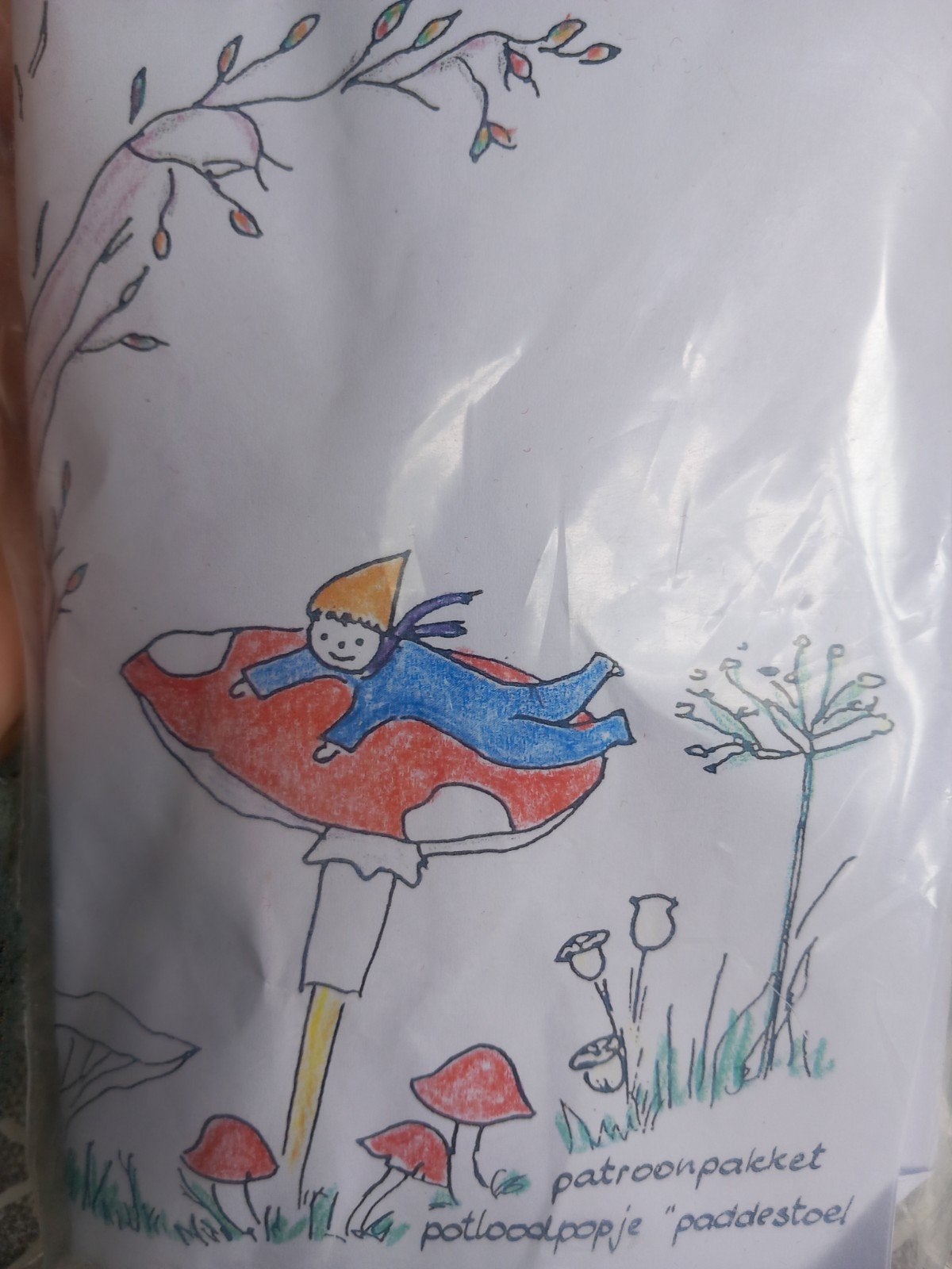 Viltpakket Potloodpopje paddenstoel, Hobby en Vrije tijd, Ophalen of Verzenden, Nieuw, Figuurtje(s), Wolvilt