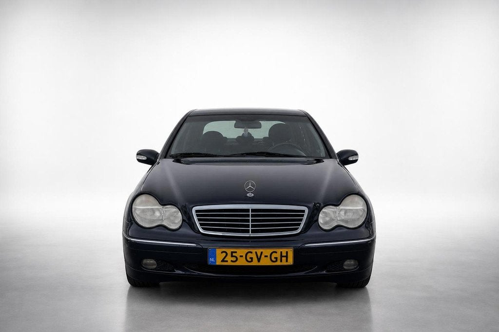Mercedes-Benz C-klasse 240 Elegance 2.6-V6 automaat 170PK, Auto's, Mercedes-Benz, Gebruikt, 2597 cc, Blauw, 1465 kg