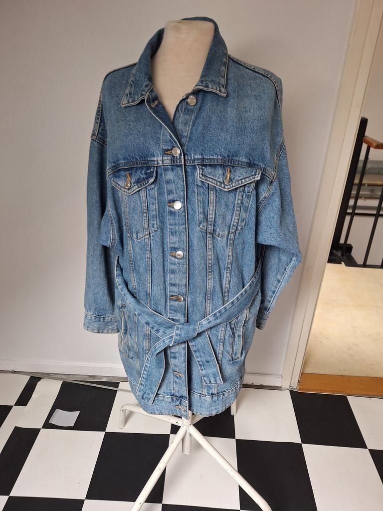Trendy oversized denim jas met ceintuur, Maat 38/40 (M), Blauw, Ophalen of Verzenden, Zo goed als nieuw
