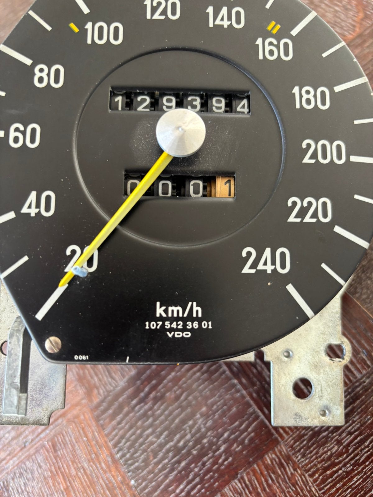Klassieke km-teller voor Mercedes W107 SL, Ophalen, Gebruikt, Mercedes-Benz